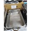 Image 2 : Stainless Steel Chafing Dish with Handles