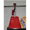 Image 1 : NEW Auto Snow shovel / brush Set