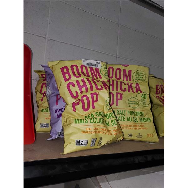 Boom Chicka Pop Popcorn Snack 6X 136g 4X Sea Salt & 2X Sweet & Salty