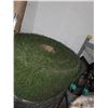 Image 3 : Large Roll Astro Turf 6ft x approx 40 ft approx.