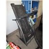 Image 2 : Treadmill