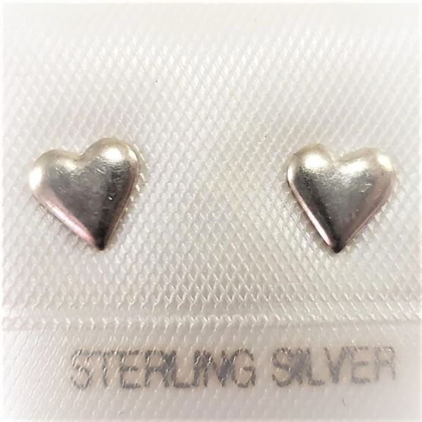 SILVER HEART EARRINGS