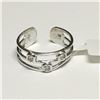 Image 1 : 10K WHITE GOLD CUBIC ZIRCONIA RING