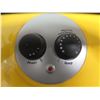 Image 8 : Stanley 675919 Portable Air Space Heater in Box