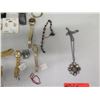 Image 8 : Multiple Costume Jewelry: Necklaces, Brooches, Earrings, Watches, etc