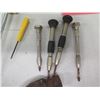 Image 8 : Misc Tools: Ultratech System, Lock Picking Guide, Batteries, Scissor Plaque, etc