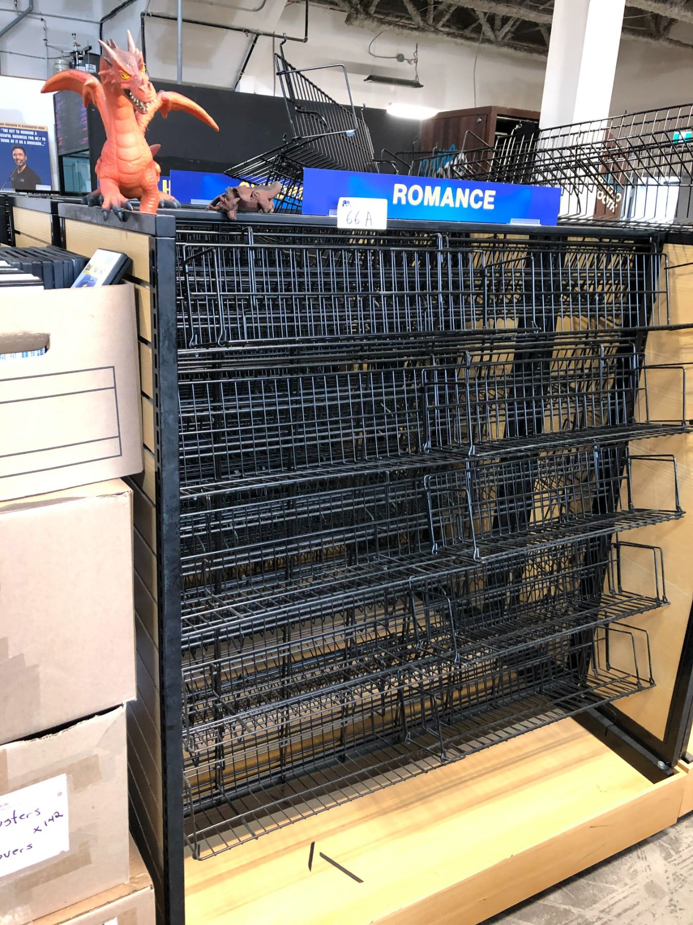 PROP LOT OF 4 ASSORTED LIGHT WOOD/BLACK METAL MOBILE COMMERCIAL DISPLAY ...