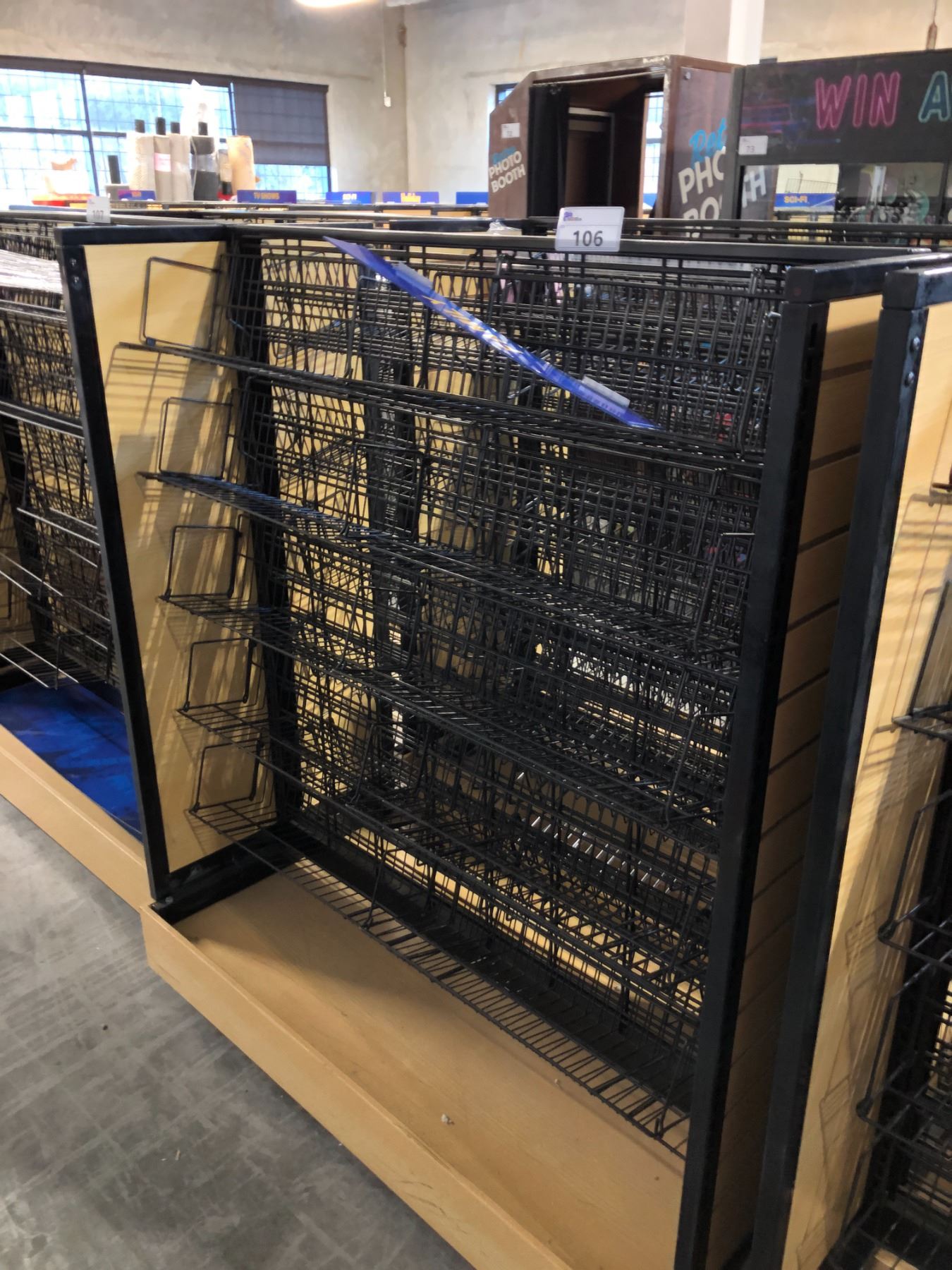 Prop Rackz PROP LOT OF 2 ASSORTED LIGHT WOOD/BLACK METAL MOBILE COMMERCIAL DISPLAY ...