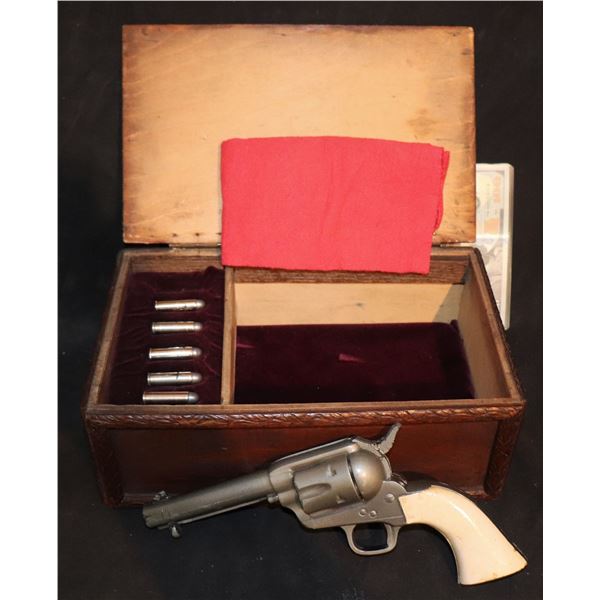 SLEEPY HOLLOW TV NICK HAWLEY SERPENT TEAR PISTOL WITH BULLETS IN WOODEN CASE