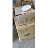 Image 1 : 2 BOXES OF NEW OVAL FOOD TOGO CONTAINERS 300 LIDS AND 300 TRAYS