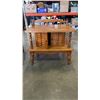 Image 2 : 2 WOOD PEDISTALS