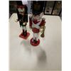 Image 2 : 2 WOODEN DECORATIVE NUTCRACKERS