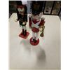 Image 2 : 2 WOODEN DECORATIVE NUTCRACKERS