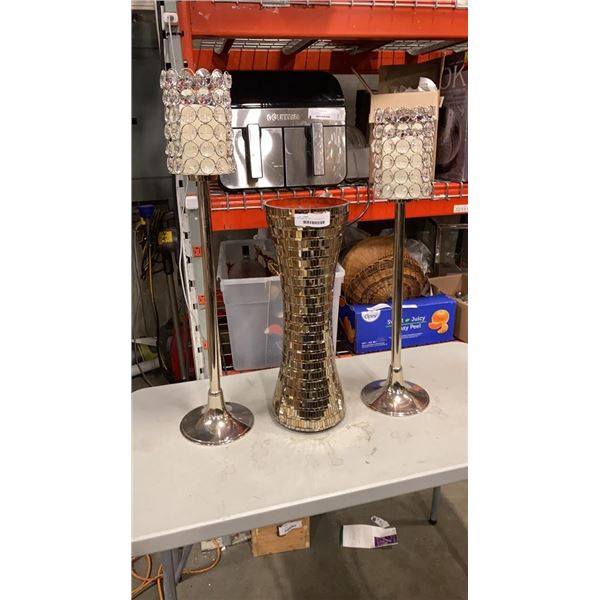 2 PRISM LED CANDLE ON STAND WITH MOSAIC VASE