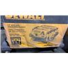 Image 2 : BRAND NEW DEWALT 13" THICKNESS PLANER