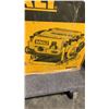 Image 3 : BRAND NEW DEWALT 13" THICKNESS PLANER