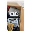 Image 2 : BOX OF ELECTRONICS AND COMPUTER COMPONENTS