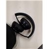 Image 2 : BEATS SOLO 3 OVER EAR HEADPHONES - TESTED WORKING, GOOD CONDITION, INCLUDES CHARGER - RETAIL $249