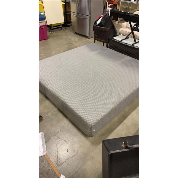 AS NEW KING SIZE GHOST HYBRID MEMORY FOAM MATTRESS RETAIL $1800