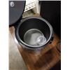 Image 4 : HAMILTON BEACH PRESSURE COOKER - TESTED WORKING - RETAIL $169