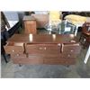 Image 2 : MID CENTURY 8 DRAWER DRESSER