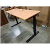 Image 2 : ELECTRIC ADJUSTABLE HEIGHT DESK - WORKING 5 FOOT X 24 INCH