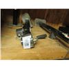 Image 2 : 3-Ram Lift Jacks - 3 X $