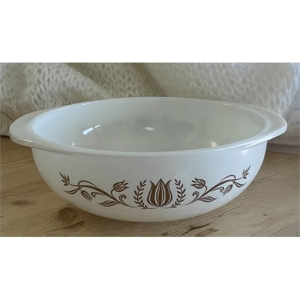 Pyrex Golden  Tulip Casserole Dish