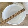 Image 3 : Pyrex Golden  Tulip Casserole Dish