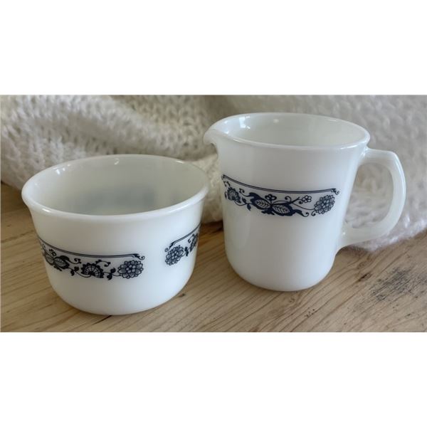 Corelle Blue Onion Creamer and Bowl