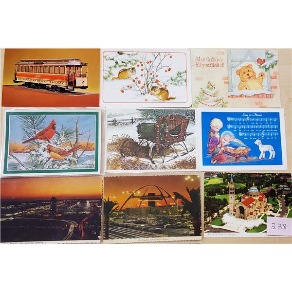 Box lot of 1000+ Continental Postcards