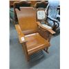 Image 1 : Tiger Oak Rocking Chair