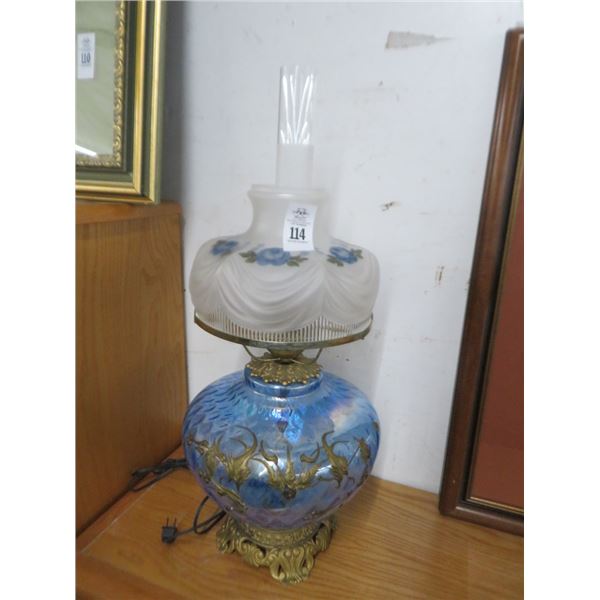 Art Glass Floral Motif Brass Accent Table Lamp