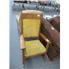 Image 1 : Tiger Oak Padded Rocking Chair
