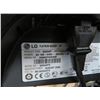 Image 3 : 2-LG 21" Flatscreen Monitor - 2 X $