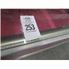Image 2 : 5' Half Vision Display Case