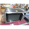 Image 1 : Hamilton Beach Black M/W Oven