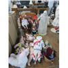 Image 1 : Lot of Vintage Dolls