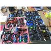 Image 1 : 6-Tray of Fashion Sunglasses - 6 X $