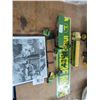 Image 1 : John Deere Die Cast, Signs