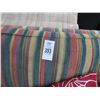 Image 2 : Striped Pattern Sofa