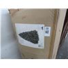 Image 2 : Pre Lit Spruce Christmas Tree