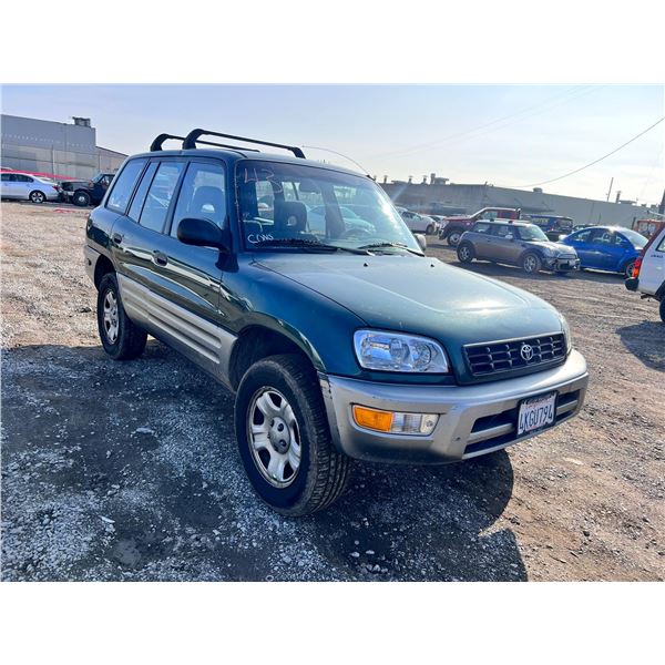 2000 Toyota RAV4