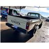 Image 3 : 1982	Toyota	Pickup