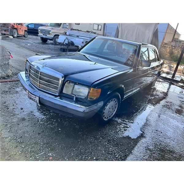 1989	Mercedes-Benz	560-Class