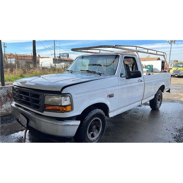1996	Ford	F-150