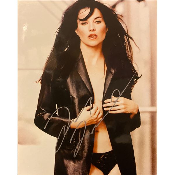 Lucy Lawless signed photo