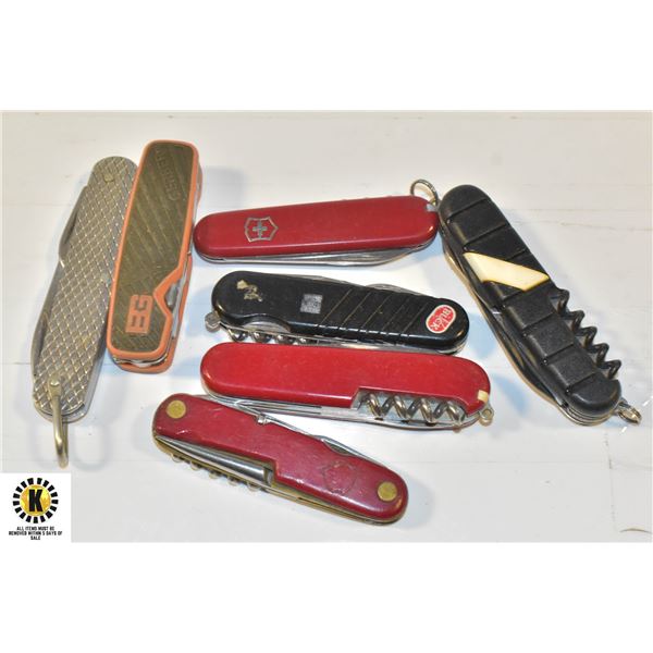 COLLECTION OF SWISS ARMY AND SWISS ARMY STYLE