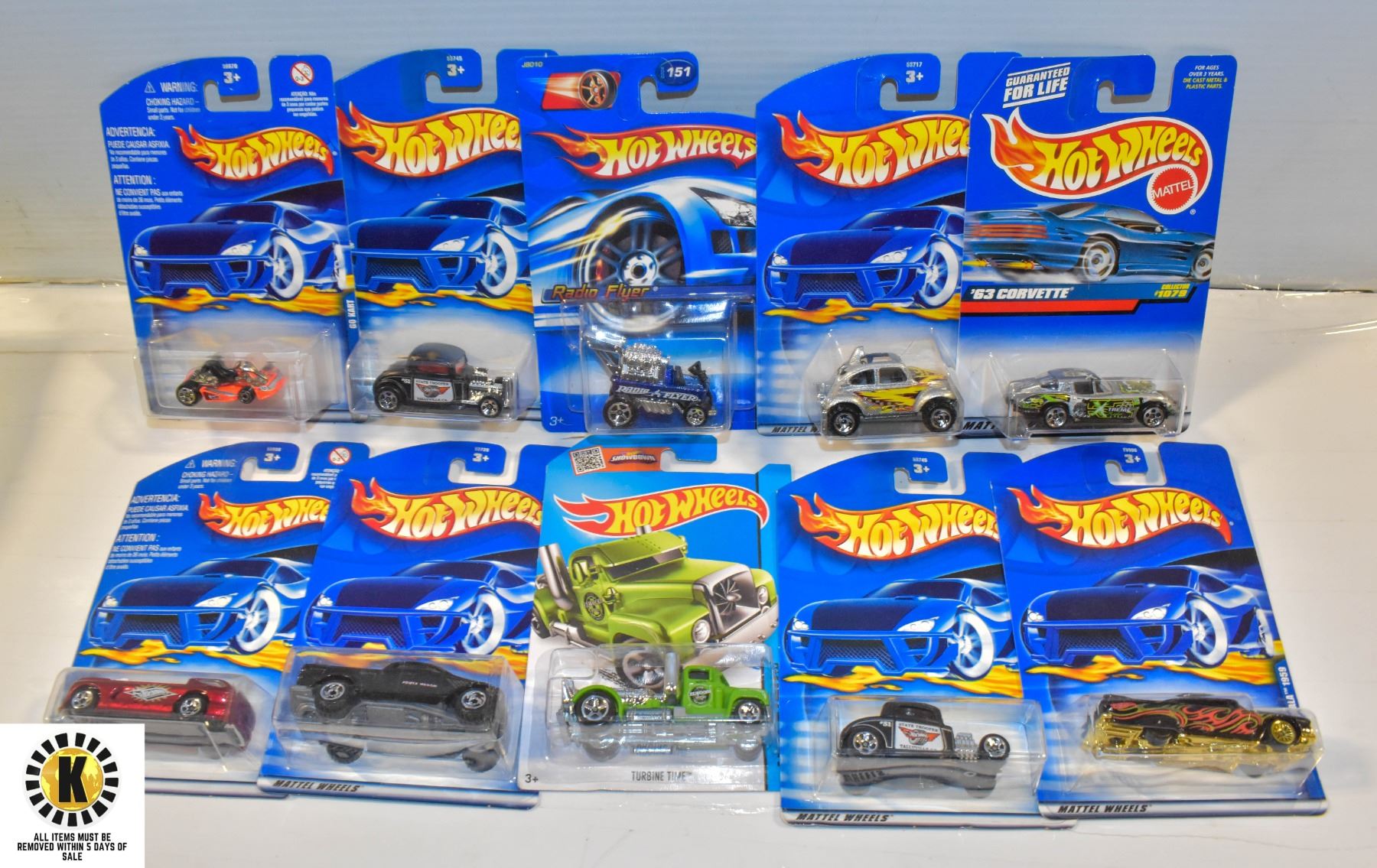 LOT OF 10 COLLECTIBLE HOT WHEELS CARS