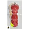 Image 1 : PEUGOT BURGANDY PEPPER MILL